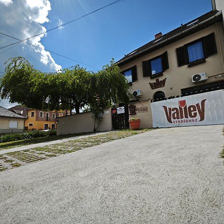 Valley Vendégház Eger Exterior foto